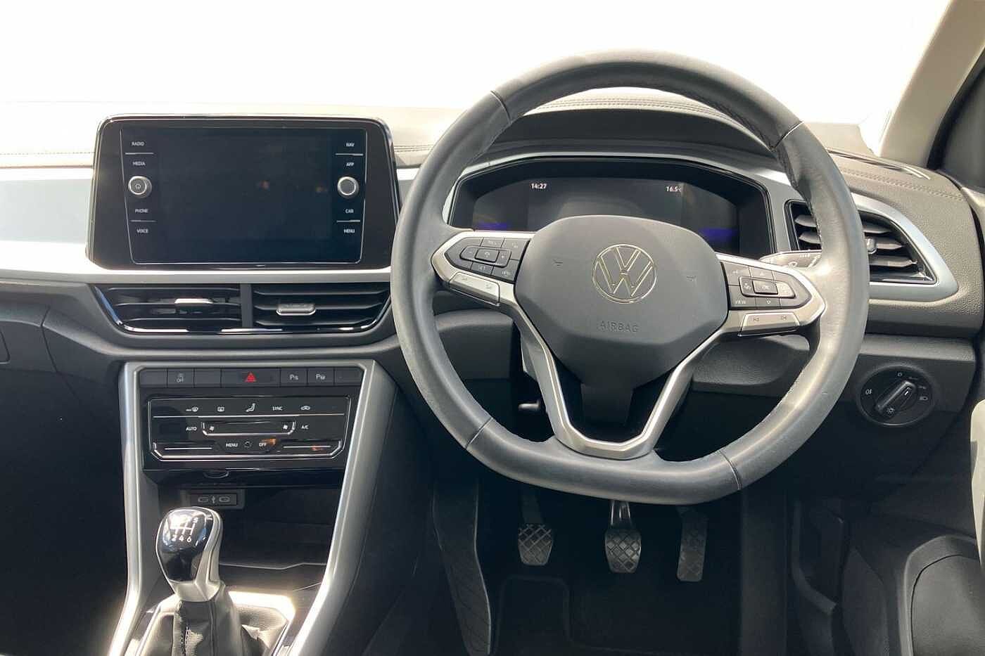 Volkswagen T-ROC Mark 1 Facelift (2022) 1.0 TSI Life 110PS
