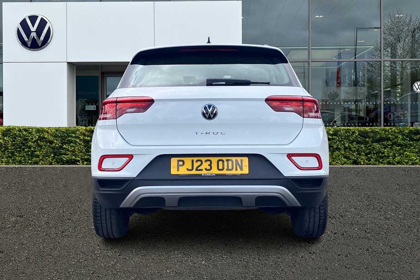 Volkswagen T-ROC Mark 1 Facelift (2022) 1.0 TSI Life 110PS