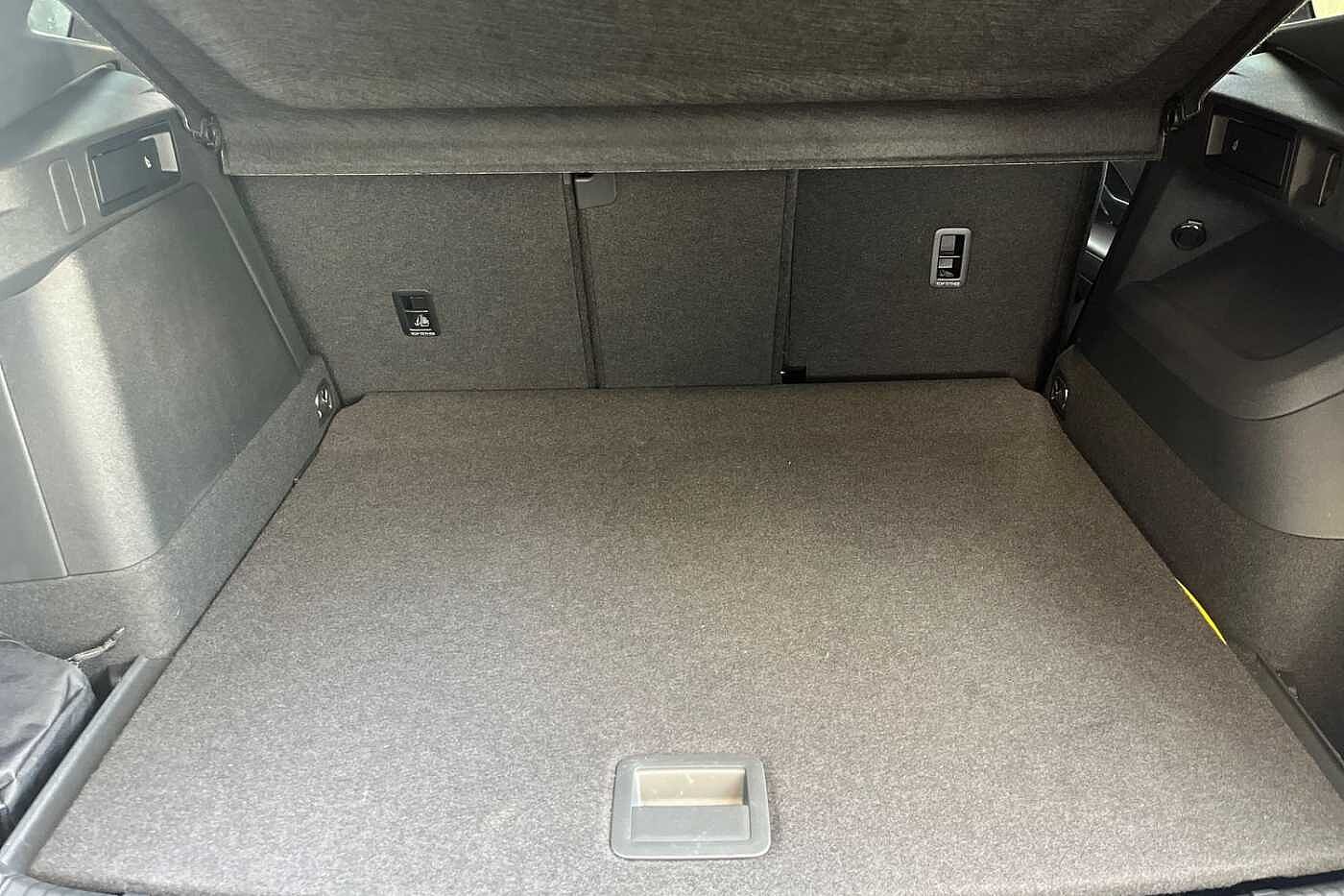 Volkswagen Tiguan 1.5 TSI eHybrid 19.7kWh R-Line SUV 5dr Petrol Plug-in Hybrid DSG Euro 6 (s/s) (2