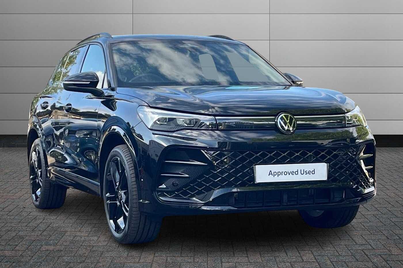 Volkswagen Tiguan 1.5 TSI eHybrid 19.7kWh R-Line SUV 5dr Petrol Plug-in Hybrid DSG Euro 6 (s/s) (2