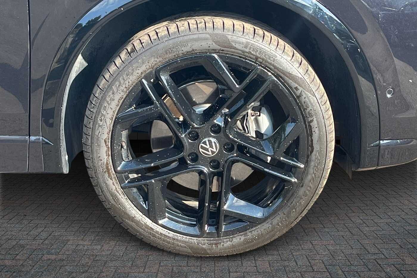 Volkswagen Tiguan 1.5 TSI eHybrid 19.7kWh R-Line SUV 5dr Petrol Plug-in Hybrid DSG Euro 6 (s/s) (2