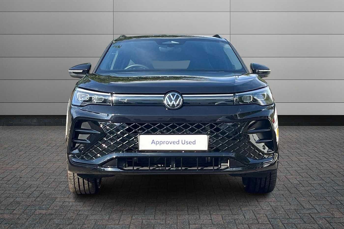 Volkswagen Tiguan 1.5 TSI eHybrid 19.7kWh R-Line SUV 5dr Petrol Plug-in Hybrid DSG Euro 6 (s/s) (2